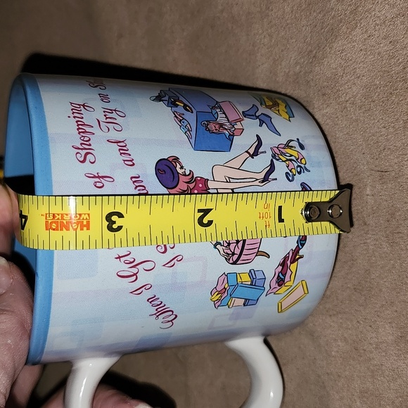 Ceramic Coffee Mug with Shoe Sentiment Design - Picture 8 of 9